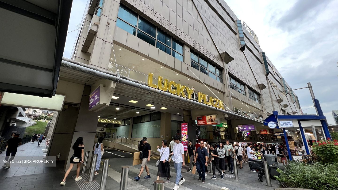 Lucky Plaza (D9), Retail #504614921